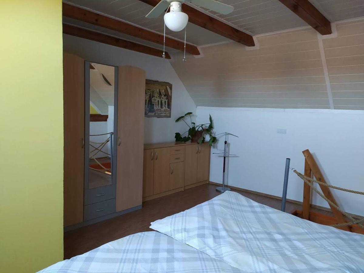 Apartman Na Statku Appartement Klec Buitenkant foto