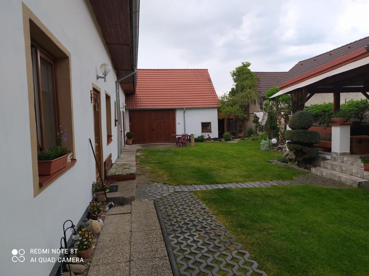 Apartman Na Statku Appartement Klec Buitenkant foto