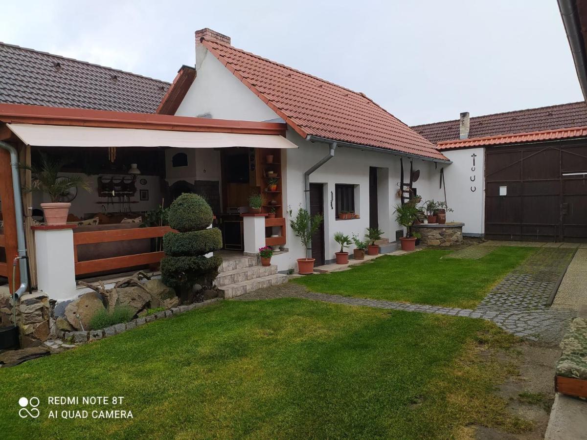 Apartman Na Statku Appartement Klec Buitenkant foto